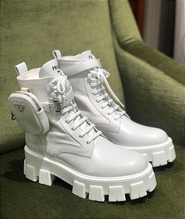 Bota Prada