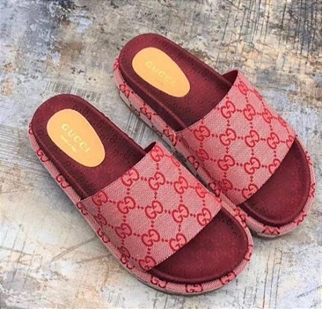 Chinelo Gucci