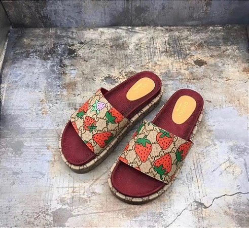 Chinelo Gucci