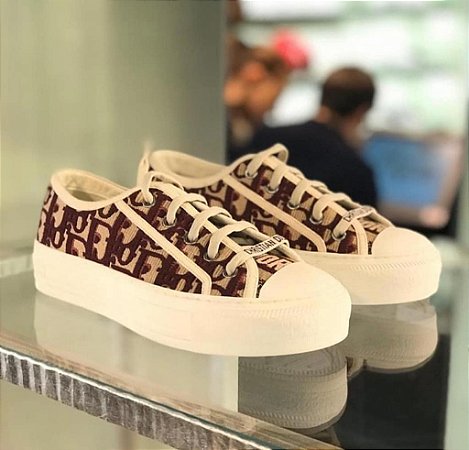 Tênis Feminino Dior