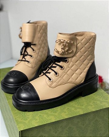 Bota Chanel