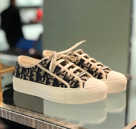 Tênis Feminino Dior