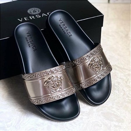 Chinelo Versace