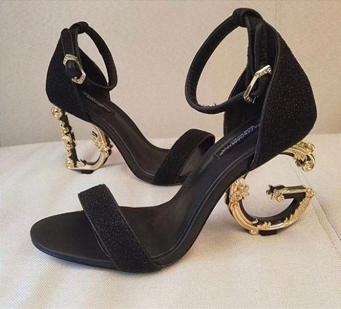 Saltos Dolce Gabbana