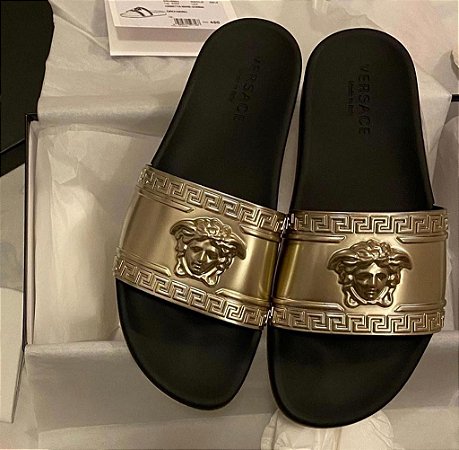 Chinelo Versace