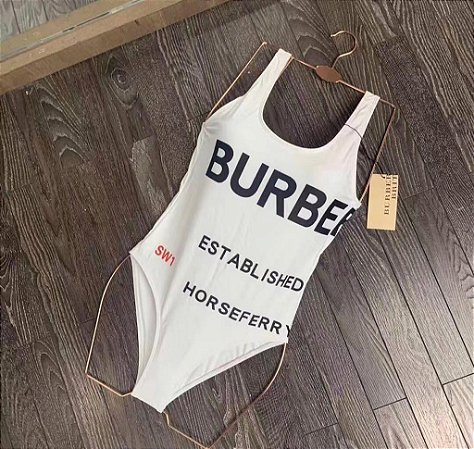 Maio Burberry