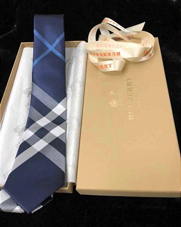 Gravata Burberry