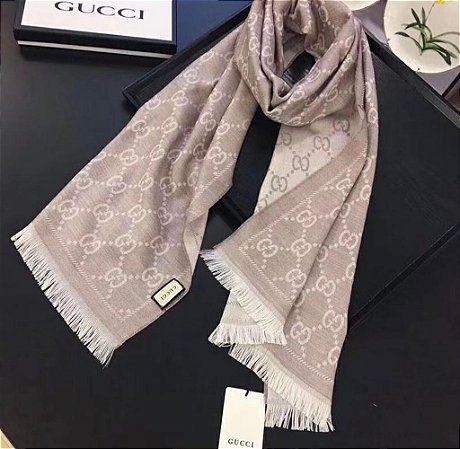 Lenço Gucci