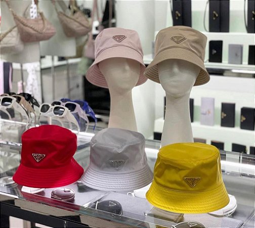 Bucket Prada