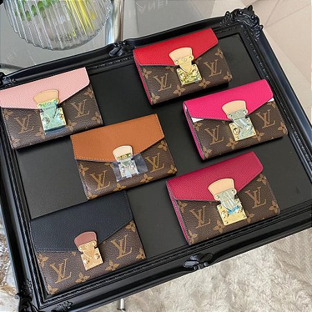 Carteira Louis Vuitton
