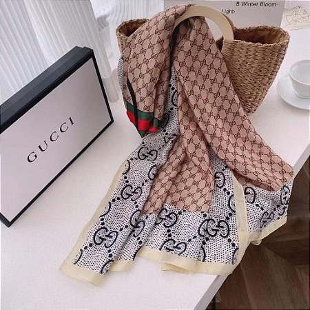 Lenço Gucci