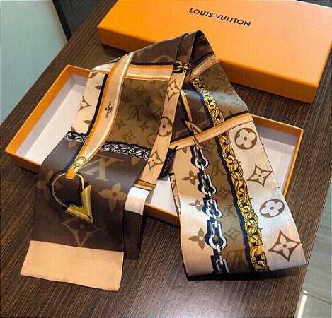 Lenço Louis Vuitton