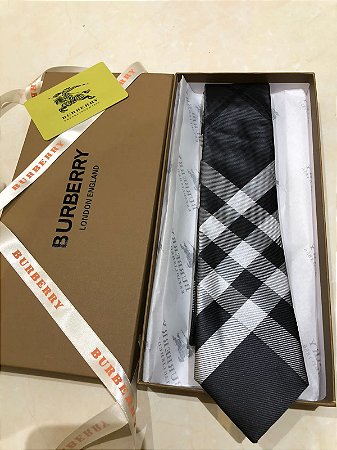 Gravata Burberry
