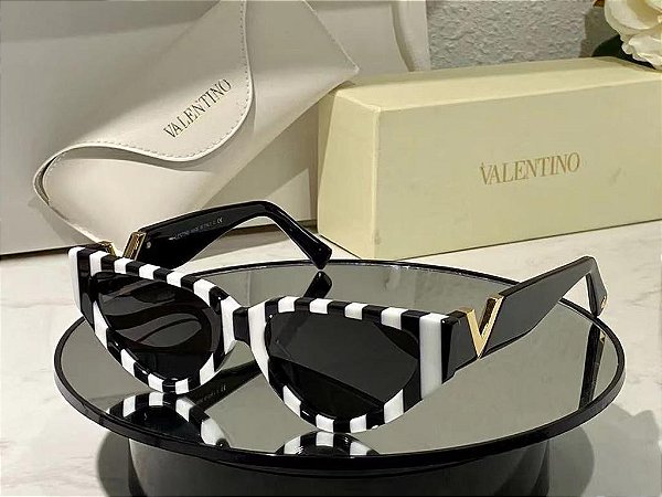 Óculos Valentino