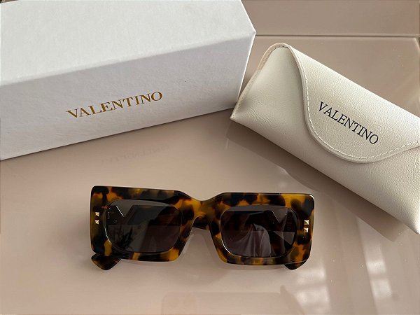 Óculos Valentino