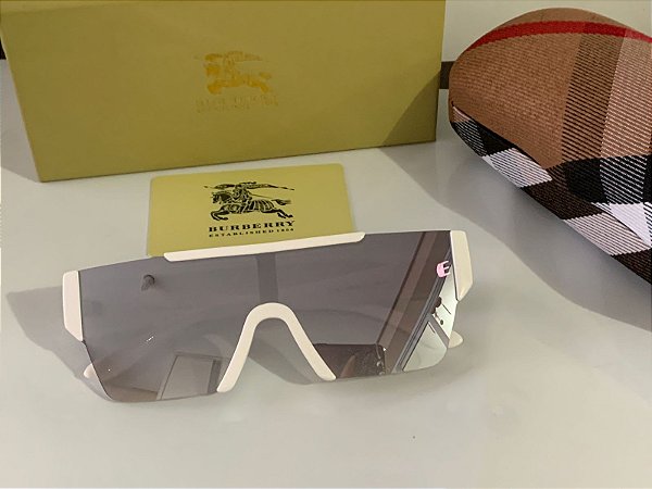 Óculos Burberry