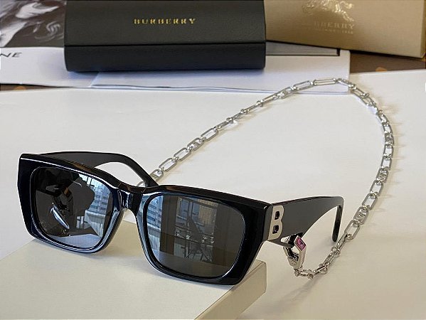 Óculos Burberry