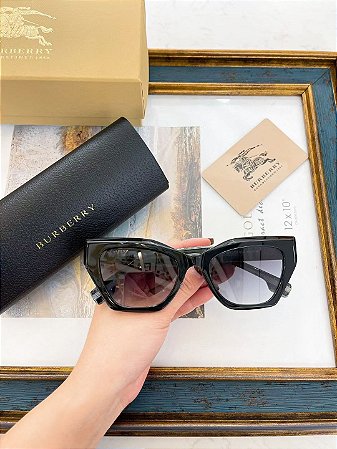 Óculos Burberry