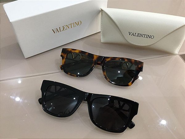 Óculos Valentino