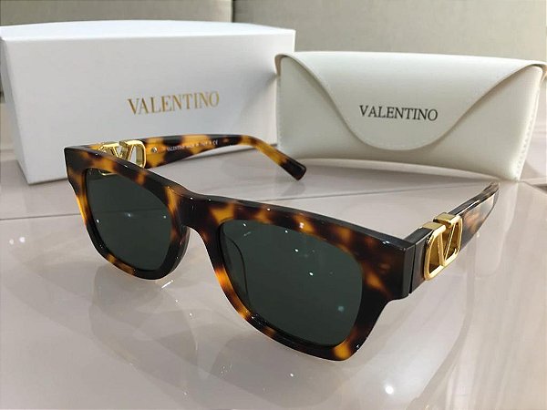 Óculos Valentino