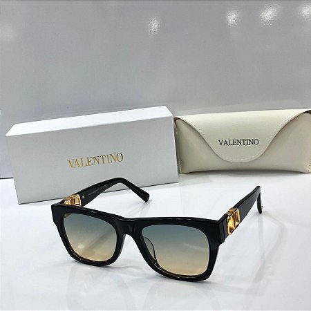 Óculos Valentino