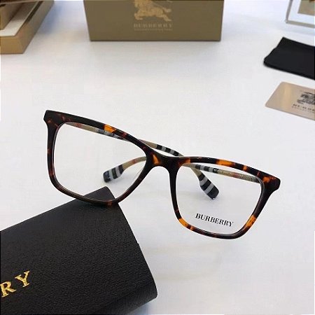 Óculos Burberry