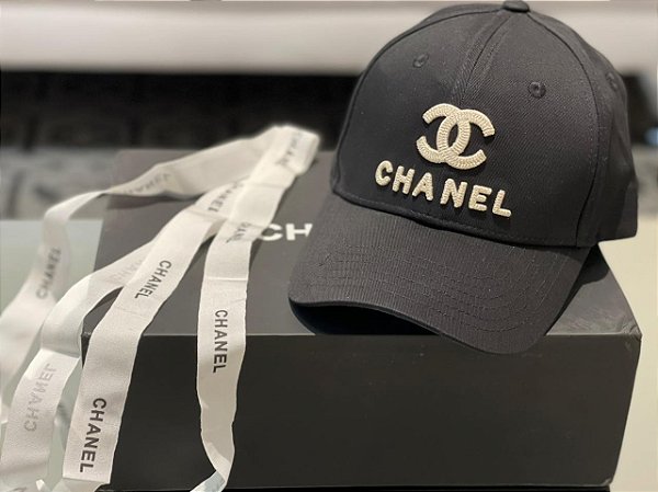 Boné Chanel