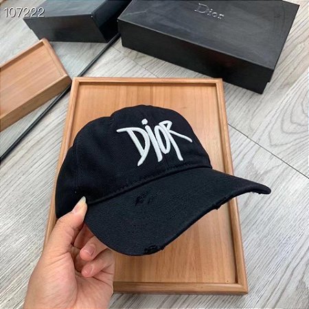 Boné Dior