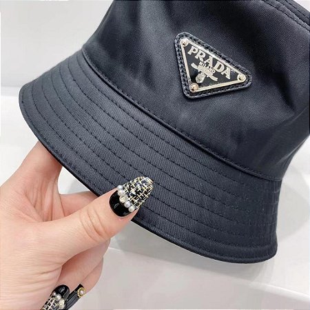 Bucket Prada