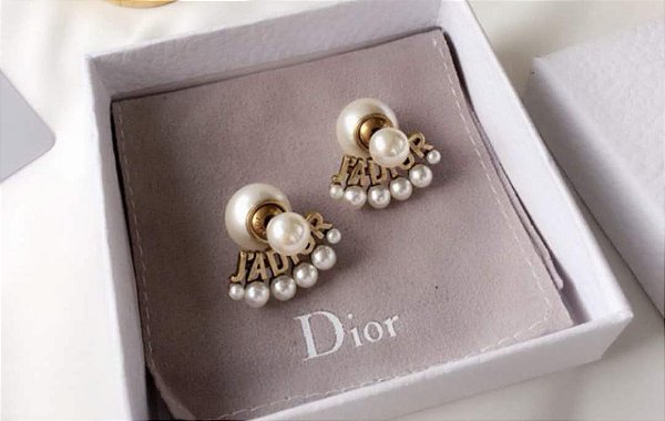 Brinco Dior
