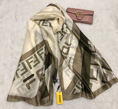 Lenço Fendi
