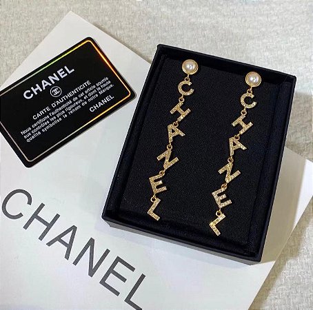 Brinco Chanel