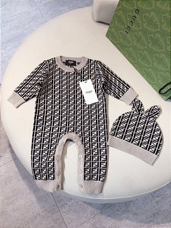 Macacão Infantil Fendi