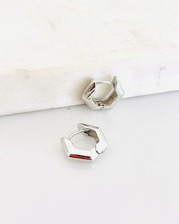 Argola click semijoia banhado a rôdio branco