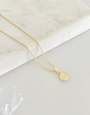 Colar chanel em semijoia banhado a ouro