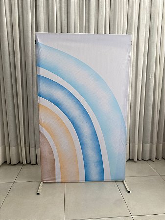 PAINEL QUADRADO COM TECIDO ARCO IRIS AZUL