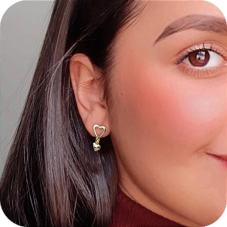 Brinco P Coração Vazado com Pingente de Coração - Banhado a Ouro 18k