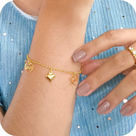Pulseira com Pingente de Coração e Plaquinha Amor - Banhada a Ouro 18k