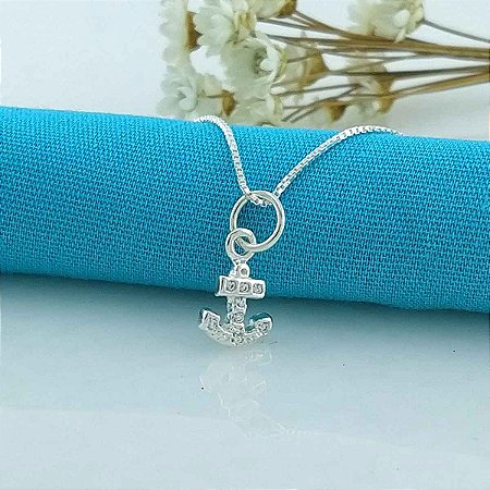 Colar De Prata Âncora Minimalista Cravejada De Zircônias