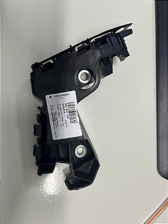 Guia Parachoque Dianteiro do Lado Esquerdo Polo