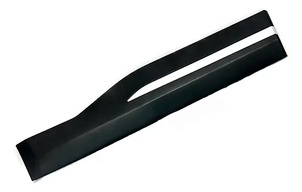 Moldura Nissan Kicks Traseira Direita Original Acabamento Prata 828705RBOB