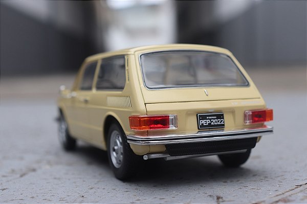 volkswagen brasilia 1976 bege 1:24