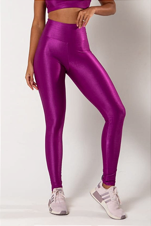Calça Legging com Recortes Levanta Bumbum