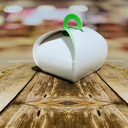 12 Maletinha Francesinha Verde Limão Bem Casado Lembrancinha P/Festa 13.38 (Nc Toys Bem Casado)