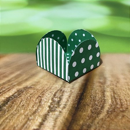 50 Forminhas Listras Poá Verde/Branco Para Doces 4 Pétalas 3,3X3,3X2,2  10.38 (Nc Toys Simples)