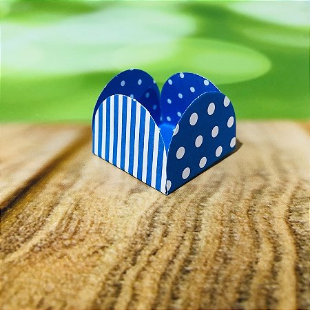 50 Forminhas Listras Poá Azul/Branco Para Doces 4 Pétalas 3,3X3,3X2,2  10.33 (Nc Toys Simples)