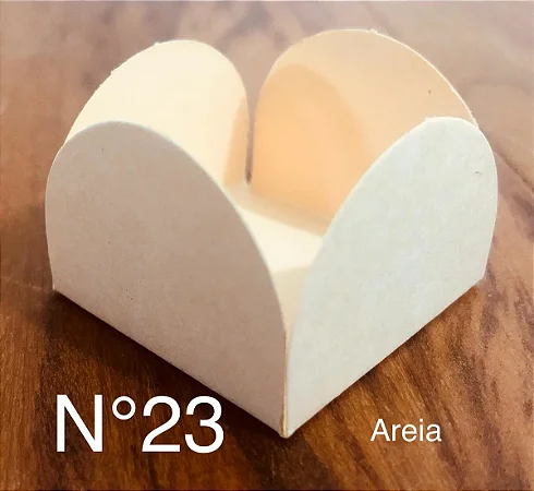 50 Forminhas Areia Para Doces 4 Pétalas 3,3X3,3X2,2 10.63 (Nc Toys Simples)