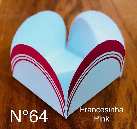 50 Forminhas Para Doces Francesinha Pink 4 Pétalas  10.71 (Nc Toys Simples)