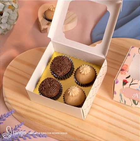 10 Caixa para 4 Doces com Visor e Berço Dourado Carinho  Dia das mães 3296 (Jango mães 2023)