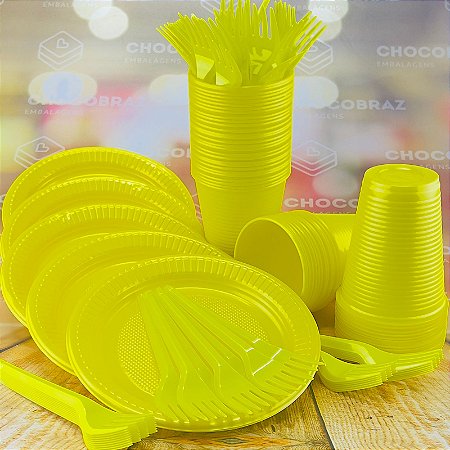 Kit Festa 50 PESSOAS DESCARTAVEIS AMARELO GARFO + PRATO + COPO